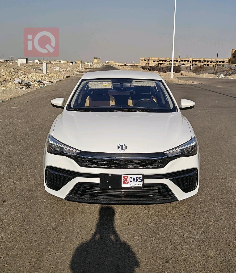 MG 5 Plus